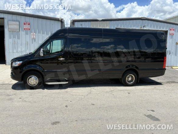 2020 Mercedes Sprinter Sprinter for Sale in Fort Myers, FL - Photo 2