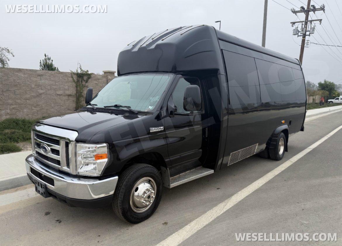 Limo Bus for Sale in Orlando, FL - Photo 11