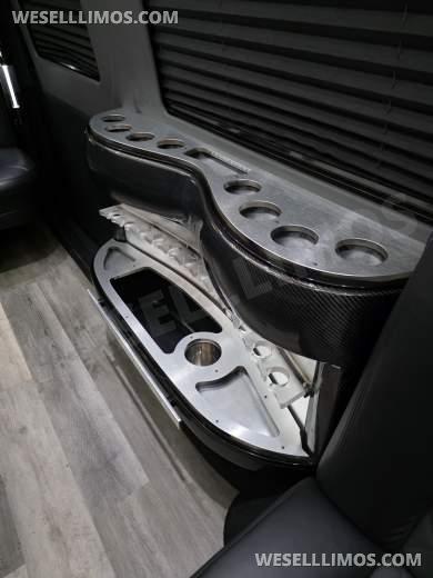 2023 SPV Mercedes-Benz Sprinter Limo Sprinter - Sprinter for Sale in Erie, PA - Photo 12