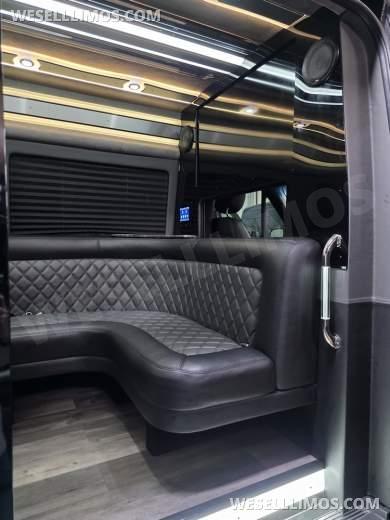 2023 SPV Mercedes-Benz Sprinter Limo Sprinter - Sprinter for Sale in Erie, PA - Photo 16