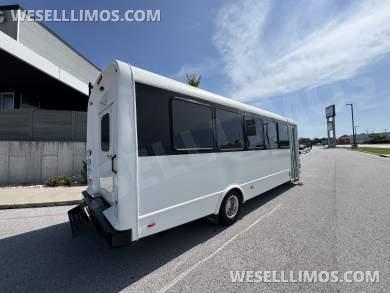 2015 Starcraft Ford 28 Pass MVP Shuttle Bus - Shuttle Bus for Sale in Springfield, MO - Photo 3