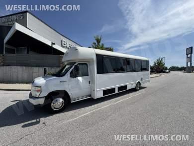 2015 Starcraft Ford 28 Pass MVP Shuttle Bus - Shuttle Bus for Sale in Springfield, MO - Photo 6