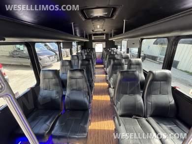 2015 Starcraft Ford 28 Pass MVP Shuttle Bus - Shuttle Bus for Sale in Springfield, MO - Photo 12