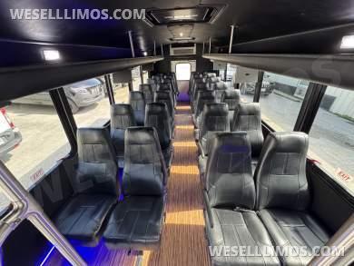2015 Starcraft Ford 28 Pass MVP Shuttle Bus - Shuttle Bus for Sale in Springfield, MO - Photo 13
