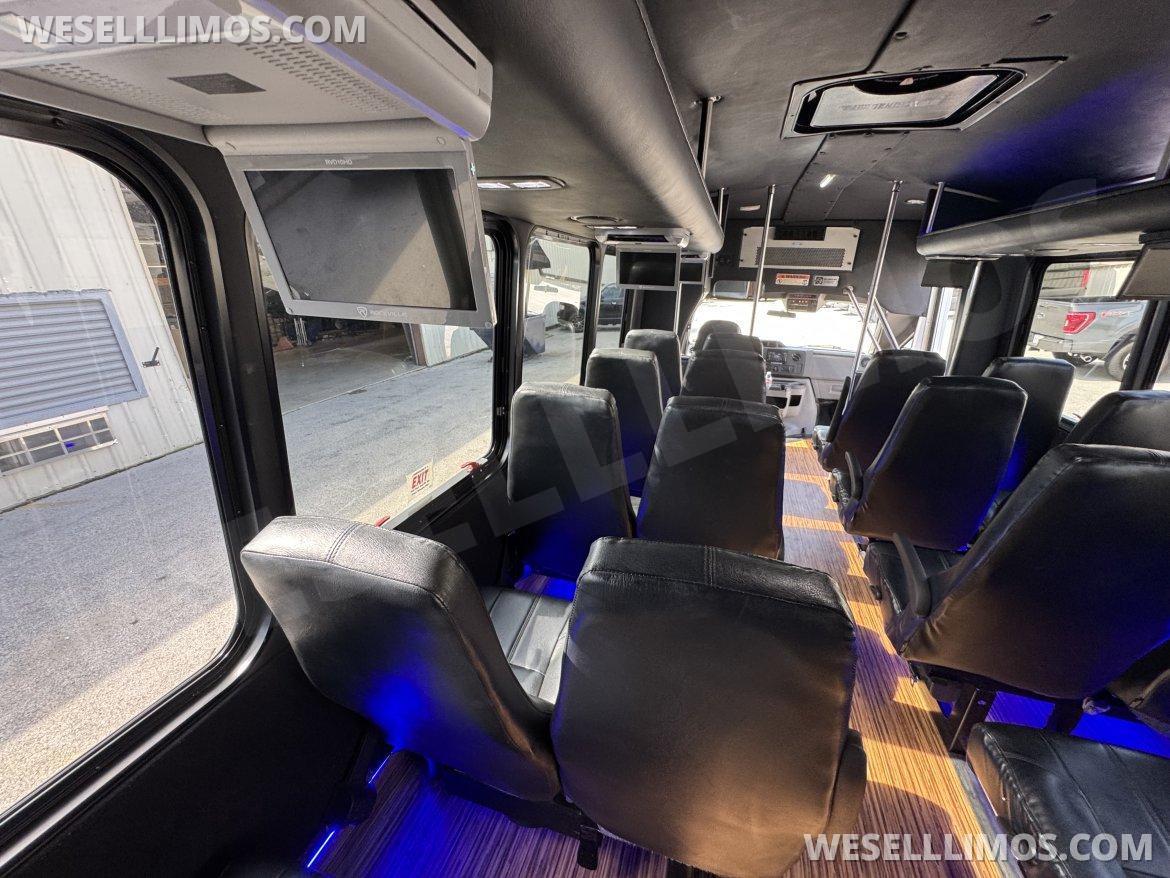 Shuttle Bus for Sale in Springfield, MO - Photo 15