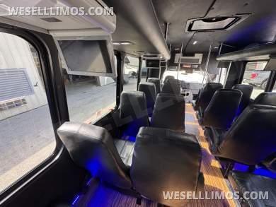 2015 Starcraft Ford 28 Pass MVP Shuttle Bus - Shuttle Bus for Sale in Springfield, MO - Photo 15