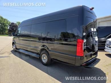 2026 Global Motor Coach Mercedes-Benz Sprinter Executive Shuttle Brand New Ready to Go - Executive Shuttle for Sale in Erie, PA - Photo 15