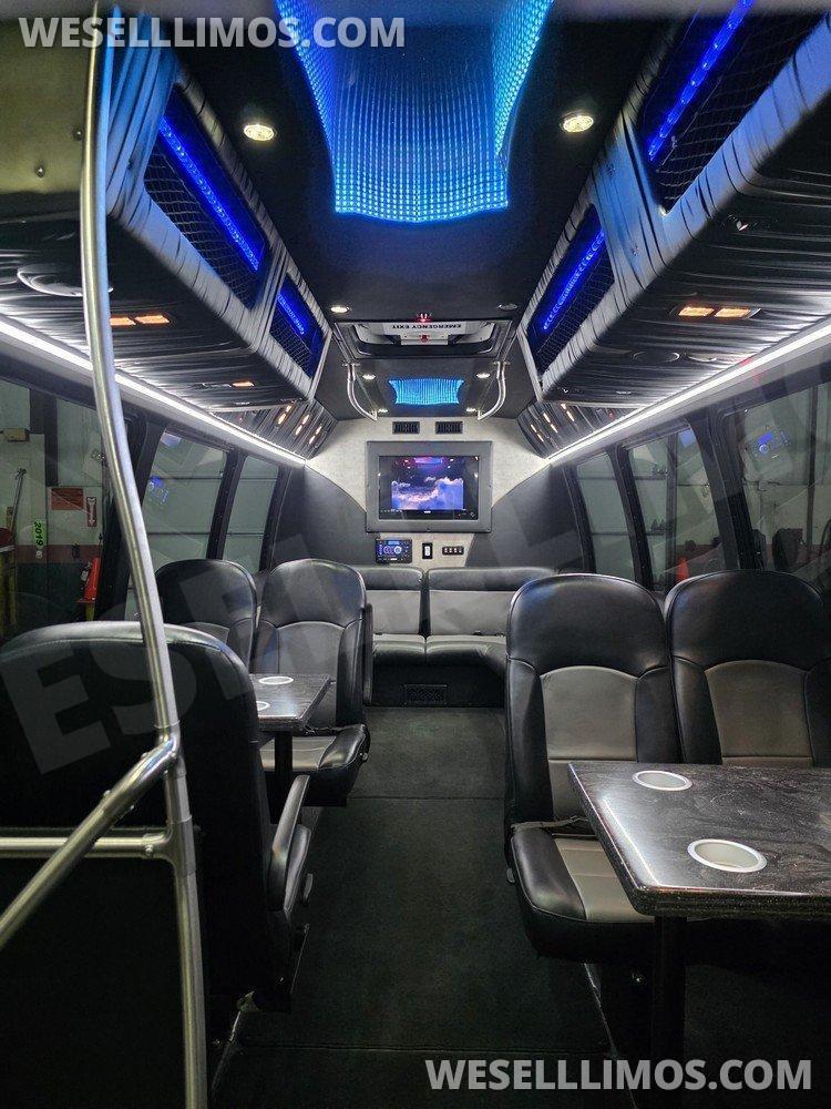 Limo Bus for Sale in Erie, PA - Photo 11