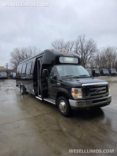 2012 Ford E450 Party Bus Limo Bus - Limo Bus for Sale in Erie, PA - Photo 31
