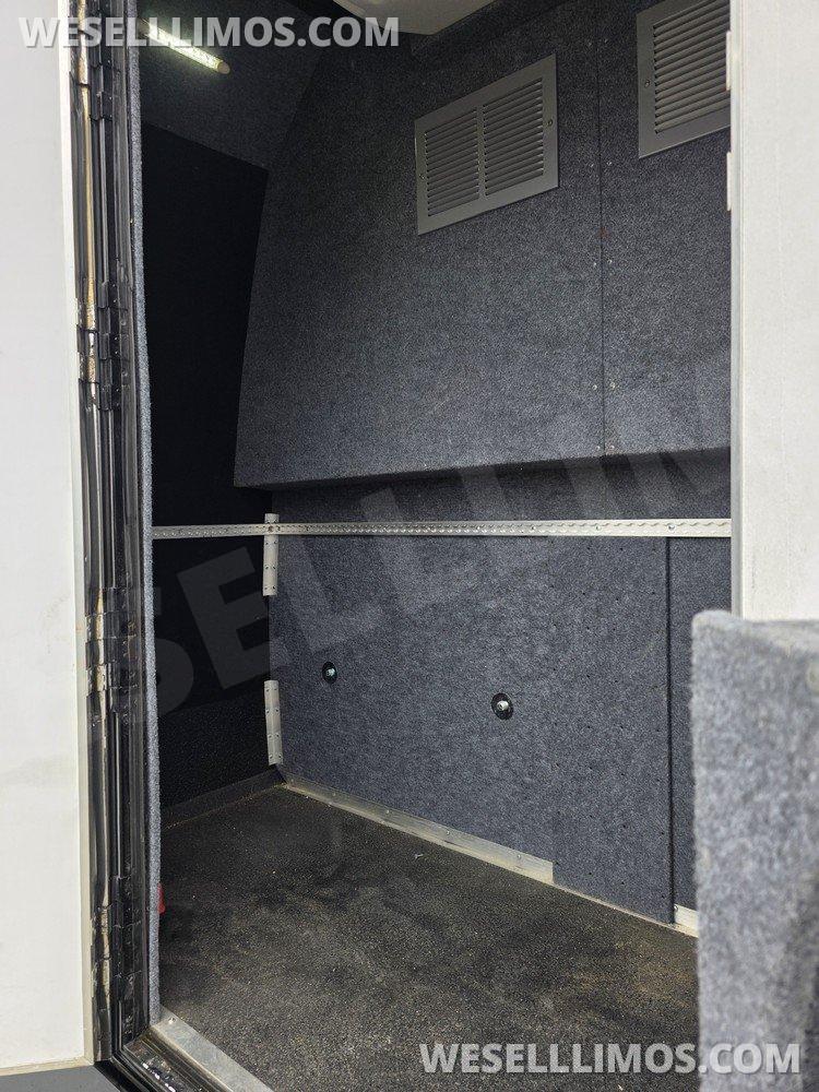 Limo Bus for Sale in Erie, PA - Photo 39