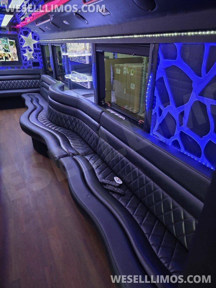 Limo Bus for Sale in Erie, PA - Photo 4