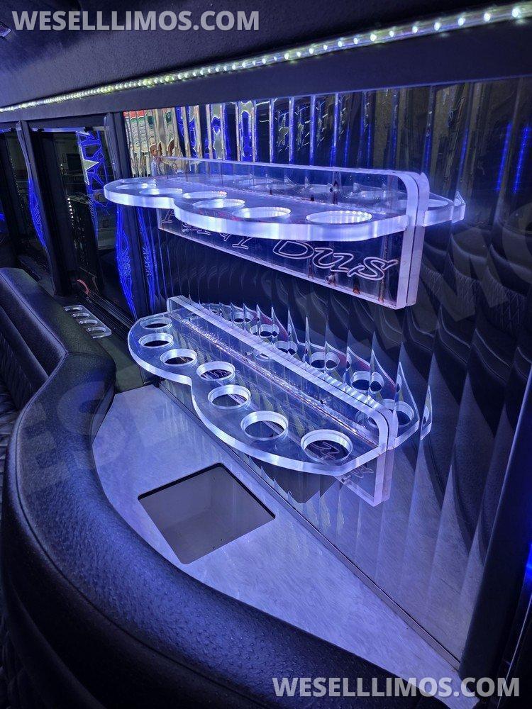 Limo Bus for Sale in Erie, PA - Photo 5
