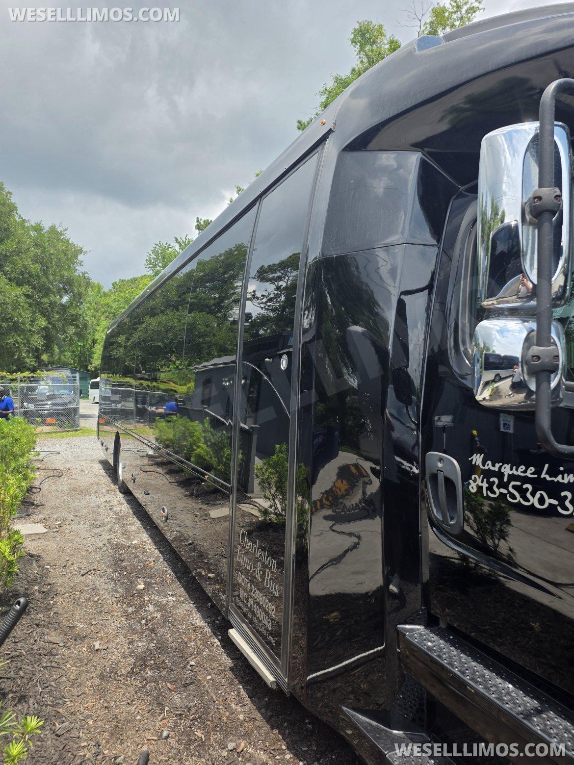 Executive Shuttle for Sale in CHARLESTON, SC - Photo 3
