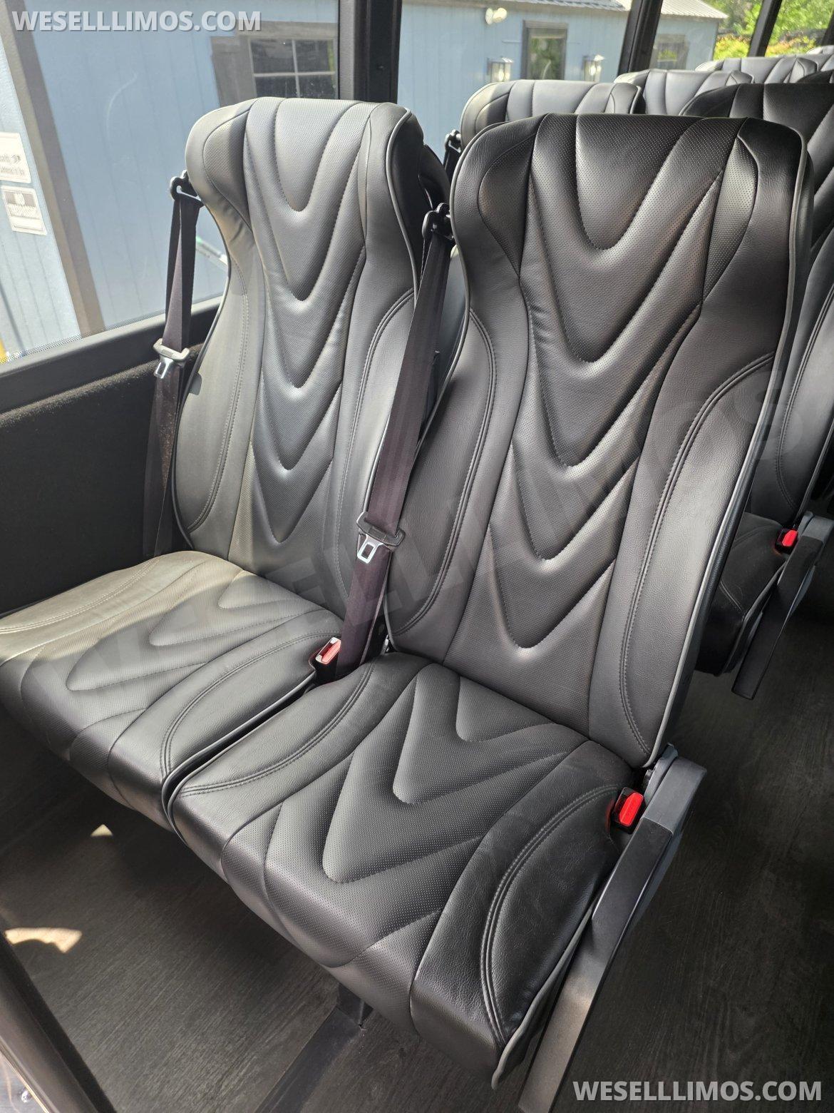 Executive Shuttle for Sale in CHARLESTON, SC - Photo 5