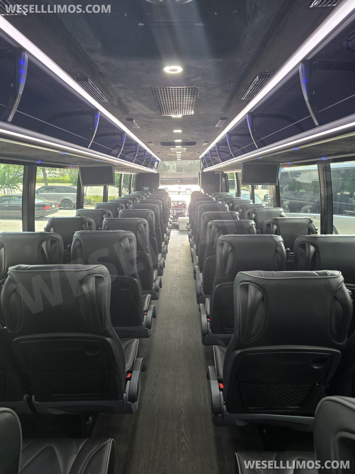 Executive Shuttle for Sale in CHARLESTON, SC - Photo 9