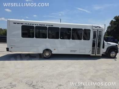2016 Star Craft Ford F550 Shuttle Bus - Shuttle Bus for Sale in Orlando, FL - Photo 7