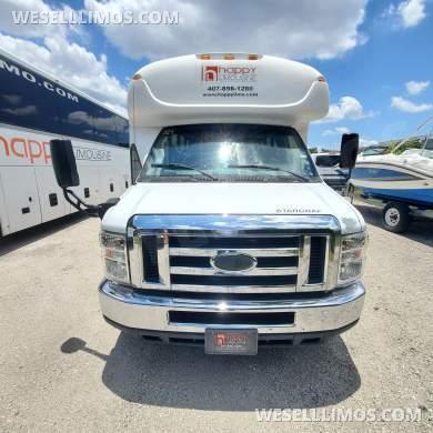 2015 Star Craft Ford E450 Shuttle Bus - Shuttle Bus for Sale in Orlando, FL - Photo 4