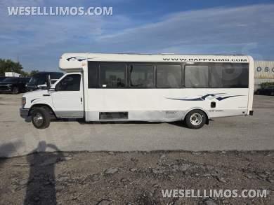 2015 Star Craft Ford E450 Shuttle Bus - Shuttle Bus for Sale in Orlando, FL - Photo 7