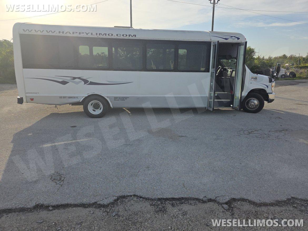 Shuttle Bus for Sale in Orlando, FL - Photo 9