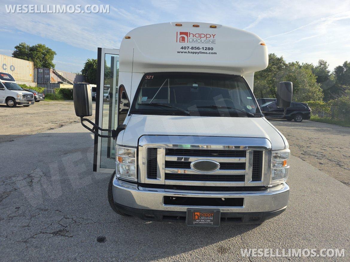 Shuttle Bus for Sale in Orlando, FL - Photo 10