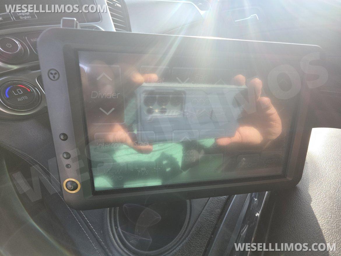 SUV Stretch for Sale in Orlando, FL - Photo 3