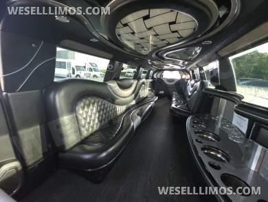 2016 Pinnacle Chevrolet Suburban SUV Stretch - SUV Stretch for Sale in Orlando, FL - Photo 16