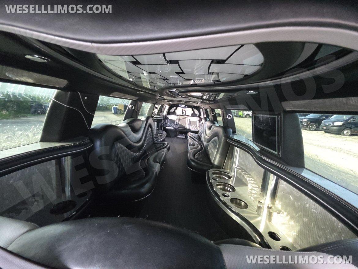 SUV Stretch for Sale in Orlando, FL - Photo 19
