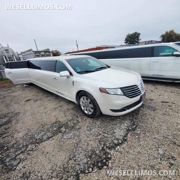 2018 Lincoln MKT SUV Stretch for Sale in Orlando, FL - Main Photo