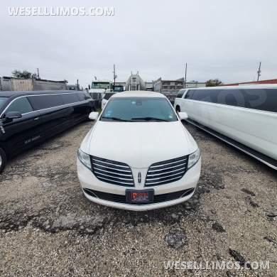 2018 Tiffany Lincoln MKT SUV Stretch - SUV Stretch for Sale in Orlando, FL - Photo 2