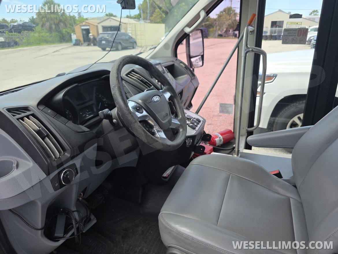 Shuttle Bus for Sale in Orlando, FL - Photo 6