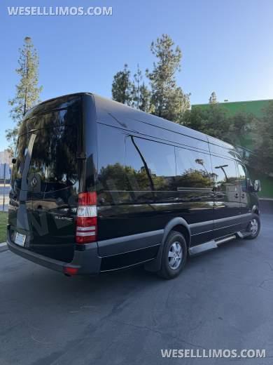 2014 Mercedes-Benz 2500 Executive Shuttle Style Corporate Sprinter Executive Coach Builder - Sprinter for Sale in Encino, CA - Photo 7