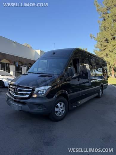 2014 Mercedes-Benz 2500 Executive Shuttle Style Corporate Sprinter Executive Coach Builder - Sprinter for Sale in Encino, CA - Photo 11