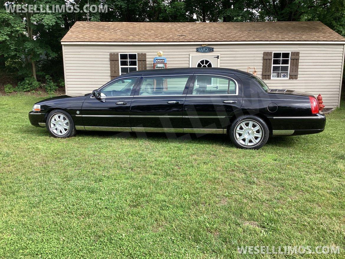 Limousine for Sale in Williamstown, NJ - Main Photo