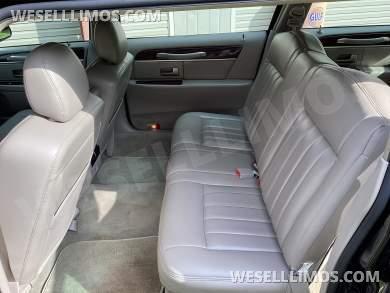 2008 Lincoln town car Limousine - Limousine for Sale in Williamstown, NJ - Photo 4