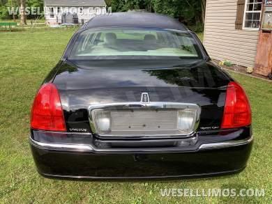 2008 Lincoln town car Limousine - Limousine for Sale in Williamstown, NJ - Photo 10