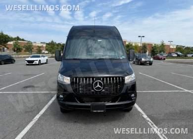 2022 Westwind Coachworks Mercedes-Benz 3500 Executive Sprinter Sprinter - Sprinter for Sale in Gainesville, VA - Photo 12