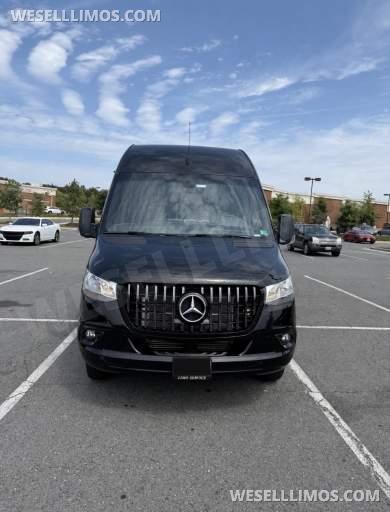 2022 Westwind Coachworks Mercedes-Benz 3500 Executive Sprinter Sprinter - Sprinter for Sale in Gainesville, VA - Photo 16