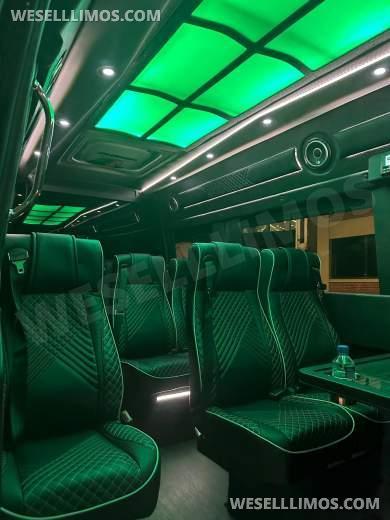 2022 Westwind Coachworks Mercedes-Benz 3500 Executive Sprinter Sprinter - Sprinter for Sale in Gainesville, VA - Photo 32