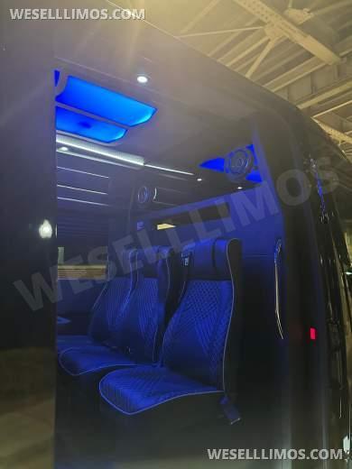 2022 Westwind Coachworks Mercedes-Benz 3500 Executive Sprinter Sprinter - Sprinter for Sale in Gainesville, VA - Photo 33