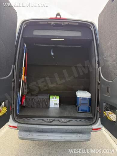 2022 Westwind Coachworks Mercedes-Benz 3500 Executive Sprinter Sprinter - Sprinter for Sale in Gainesville, VA - Photo 37
