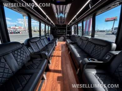 2015 Ford F-550 Diesel Limo/Party Bus Grech Coach Builder - Limo Bus for Sale in Las Vegas, NV - Photo 14