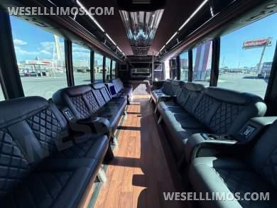 2015 Ford F-550 Diesel Limo/Party Bus Grech Coach Builder - Limo Bus for Sale in Las Vegas, NV - Photo 21