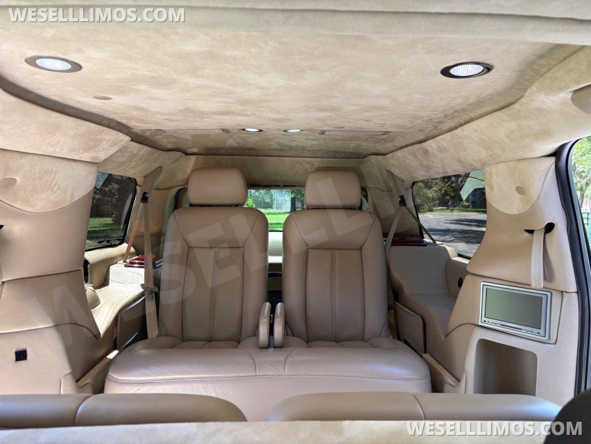 CEO SUV Mobile Office for Sale in Garden City, KS - Photo 9