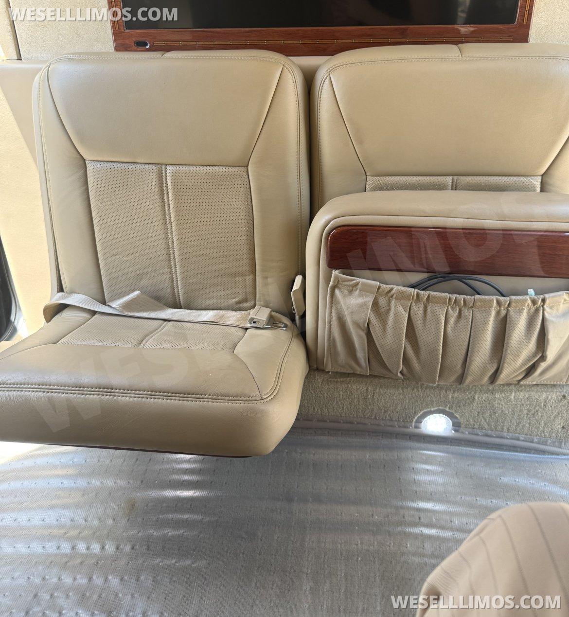 CEO SUV Mobile Office for Sale in Garden City, KS - Photo 16