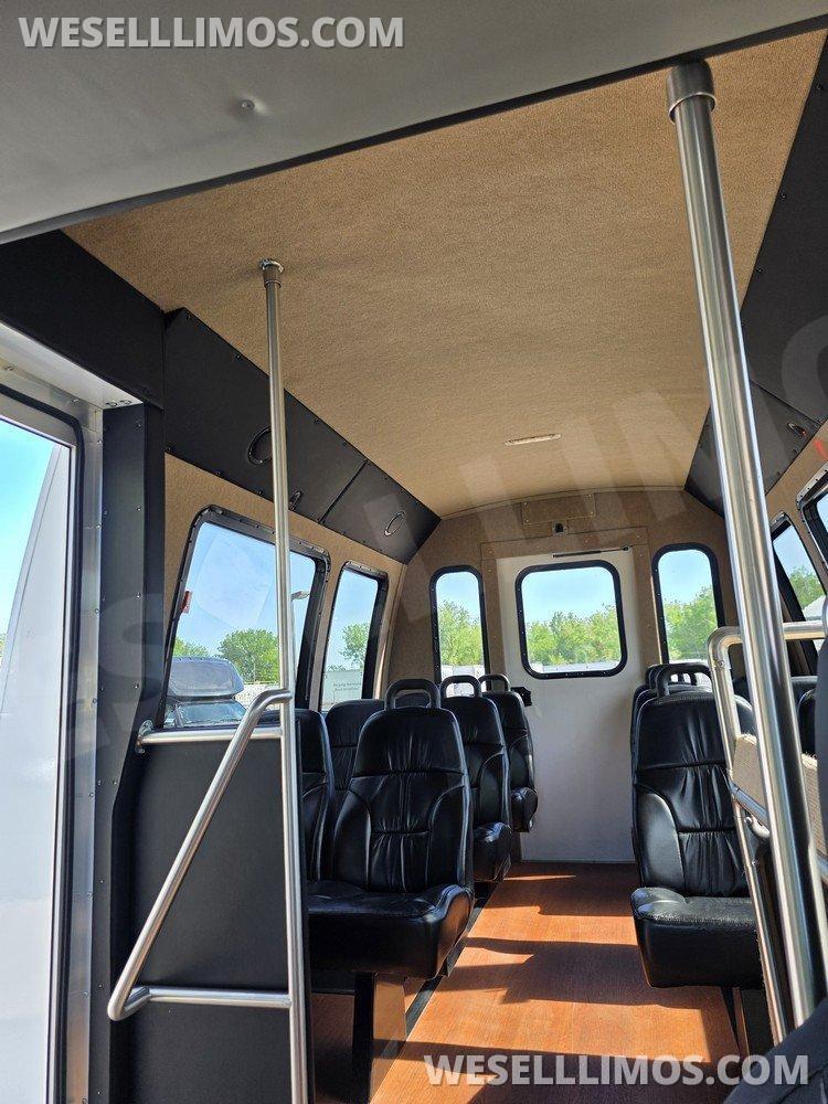 Shuttle Bus for Sale in Erie, PA - Photo 19