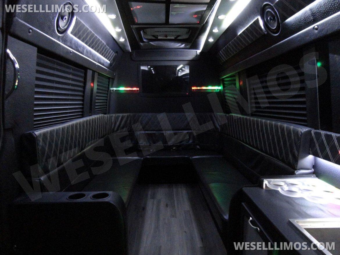 Sprinter for Sale in Delray Beach, FL - Photo 16