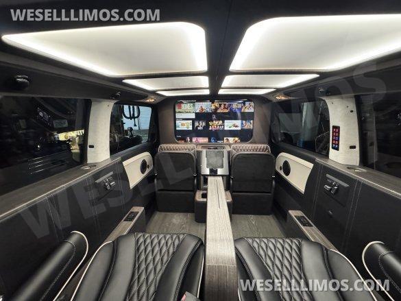 2020 Mercedes Metris CEO CEO SUV Mobile Office for Sale in Springfield, MO - Photo 2