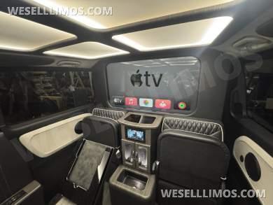 2020 First Class Customs, Inc. Mercedes Metris CEO CEO SUV Mobile Office - CEO SUV Mobile Office for Sale in Springfield, MO - Photo 11