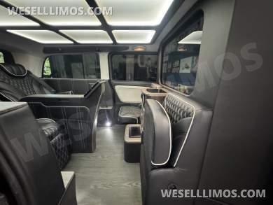 2020 First Class Customs, Inc. Mercedes Metris CEO CEO SUV Mobile Office - CEO SUV Mobile Office for Sale in Springfield, MO - Photo 14