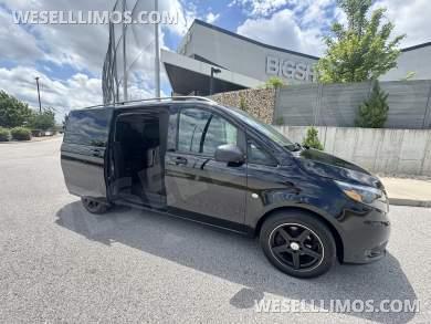 2020 First Class Customs, Inc. Mercedes Metris CEO CEO SUV Mobile Office - CEO SUV Mobile Office for Sale in Springfield, MO - Photo 21